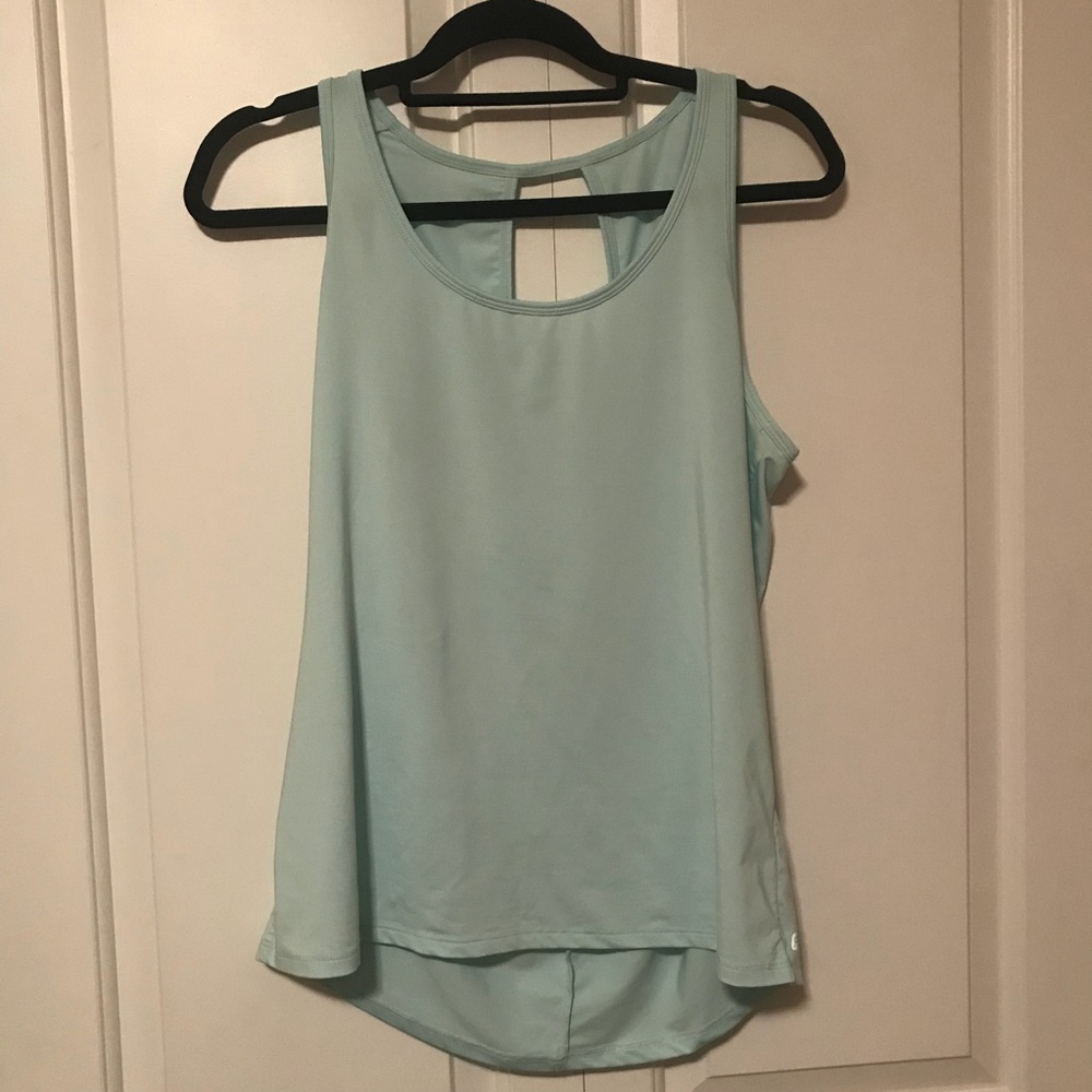 Fabletics stretchy work out tank